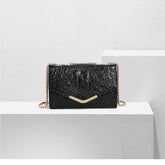 Petit sac carré à bandoulière avec chaîne et motif crocodile tendance et polyvalent